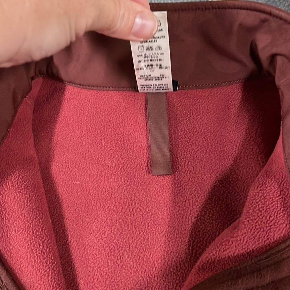 Patagonia Jacket  - Picture 7 of 17